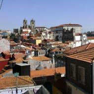 Sé do Porto ses i baggrunden