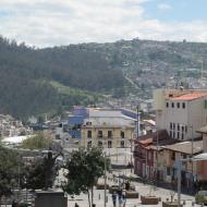 Quito er bakket