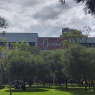 El Jardín Mall