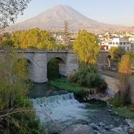 Puente Bolognesi