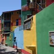 Alle husene i disse gader er malet meget farverige