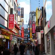 Gågader og K-pop-butikker