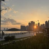 Vi nyder solnedgangen