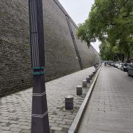 Vi bor tæt på bymuren 