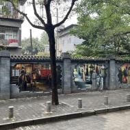 På vej hen til Old Market