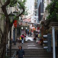 En by med mange trapper