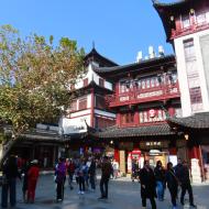 Gaderne omkring haven