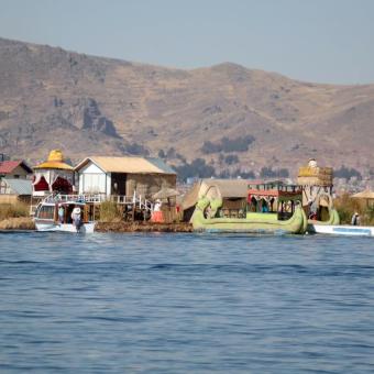 De flydende øer på Titicaca - Las Islas Uros