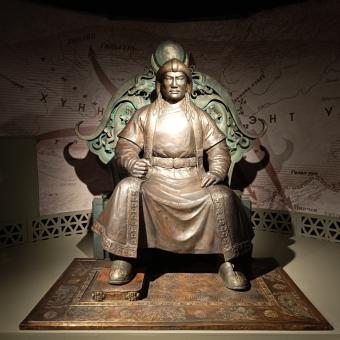 Chinggis Khaan National Museum